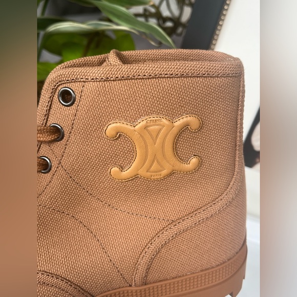 BNIB 🌟CELINE combat boots - Picture 5 of 9